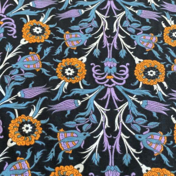 LuLaRoe Julia - Picture 2 of 2